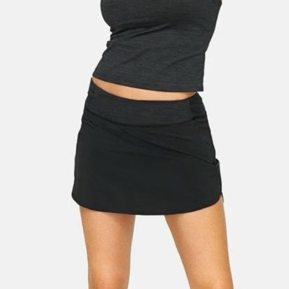 Outdoor Voices Black Hudson Mini Skirt